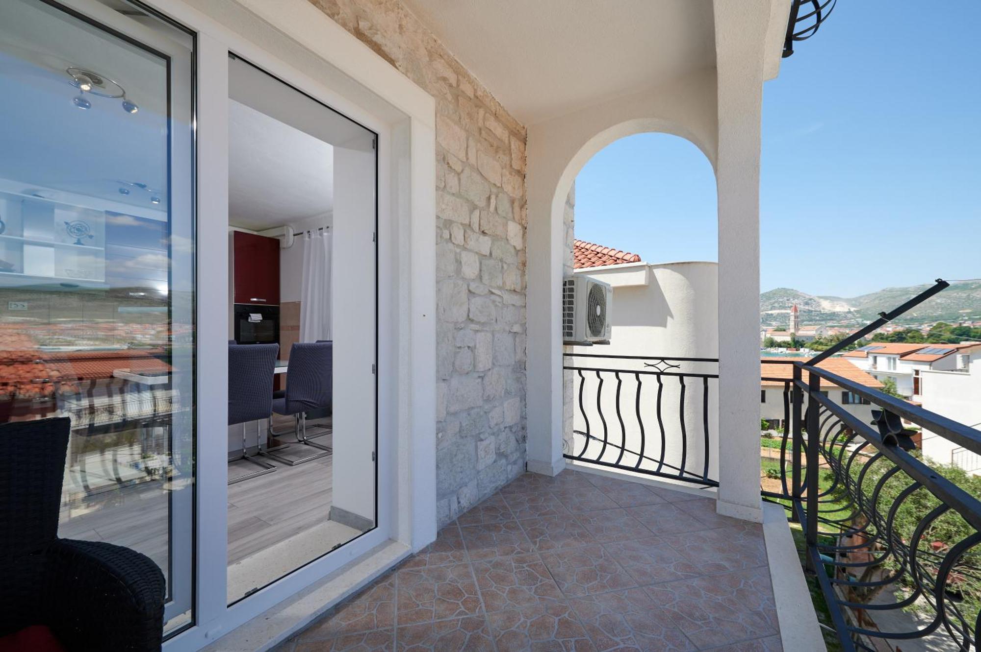 Apartments & Rooms Zaja Trogir Oda fotoğraf